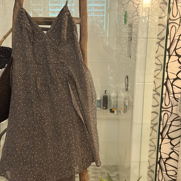 American Eagle Outfitters Dresses & Skirts - American Eagle Outfitters gray mini dress. Size 4. Excellent condition.